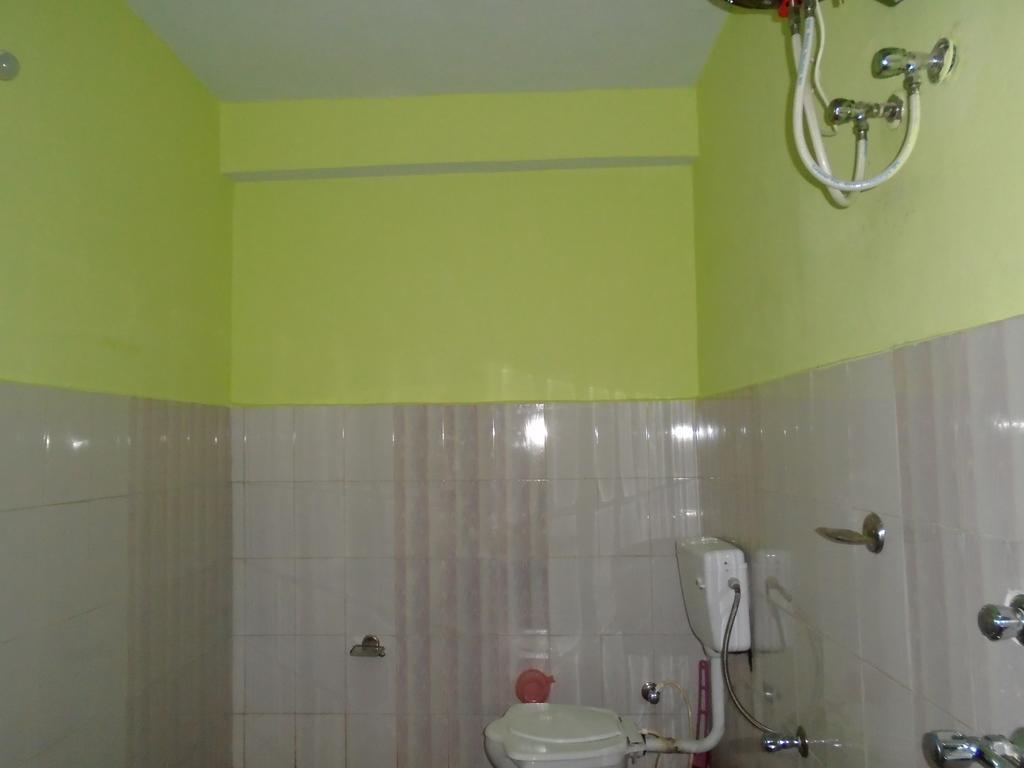 المورا New Dolma Hotel الغرفة الصورة