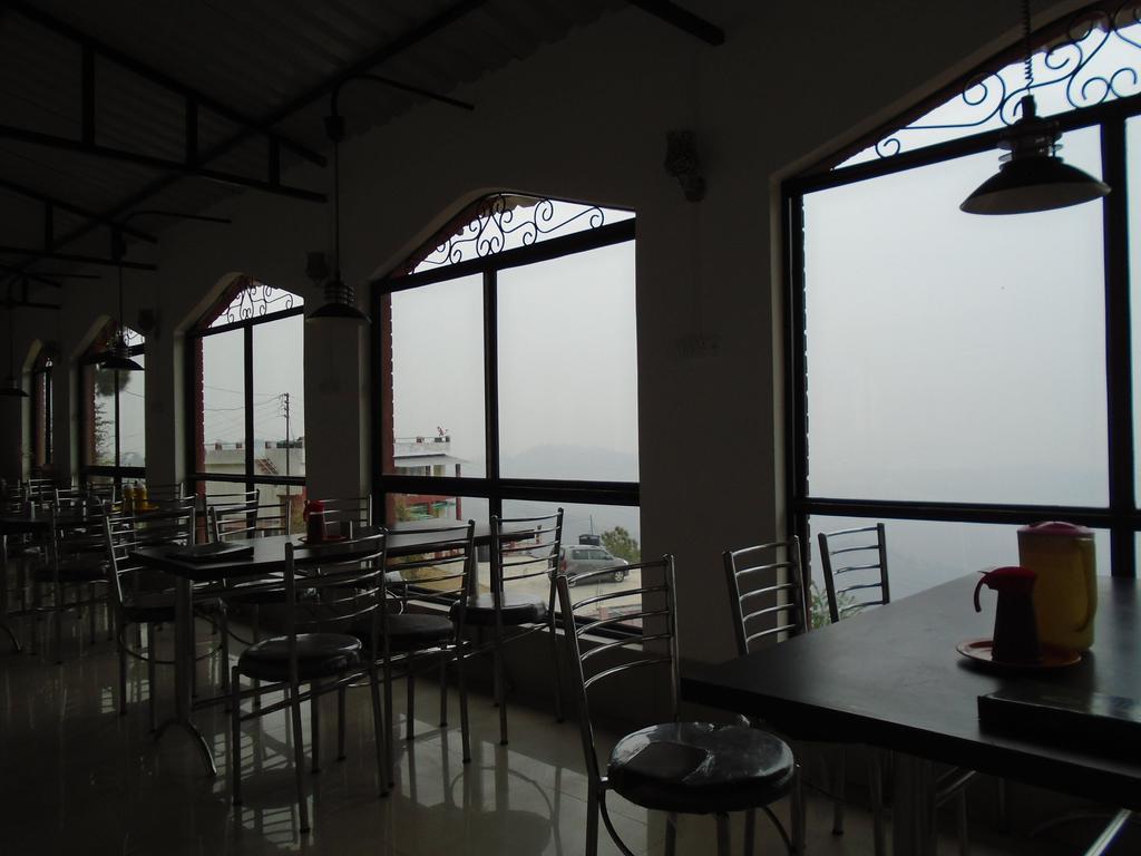 المورا New Dolma Hotel المظهر الخارجي الصورة